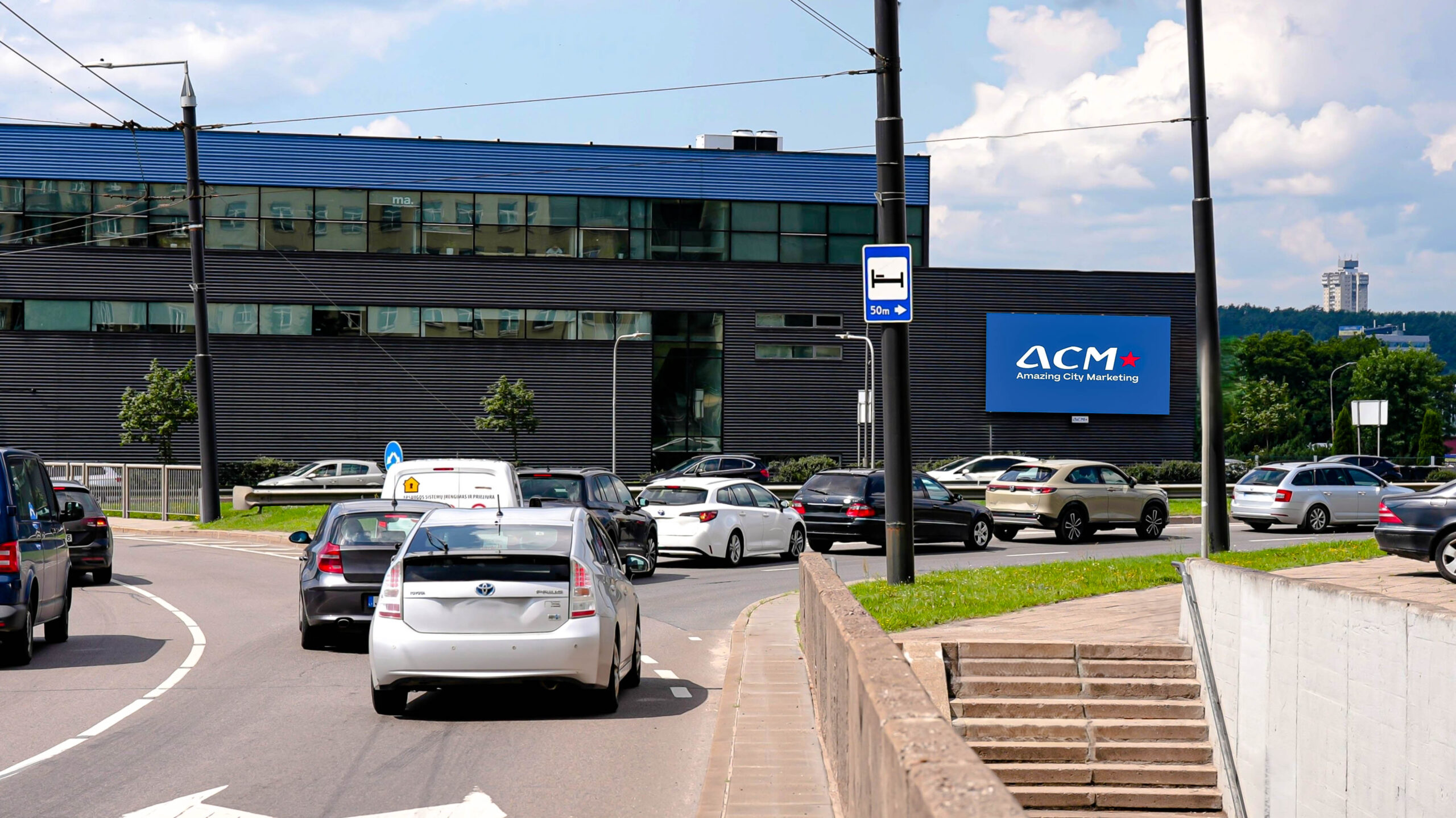 ACM kintamojo vaizdo ekranas SAVANORIŲ ŽIEDAS, Vilniuje, Eigulių g. 2.