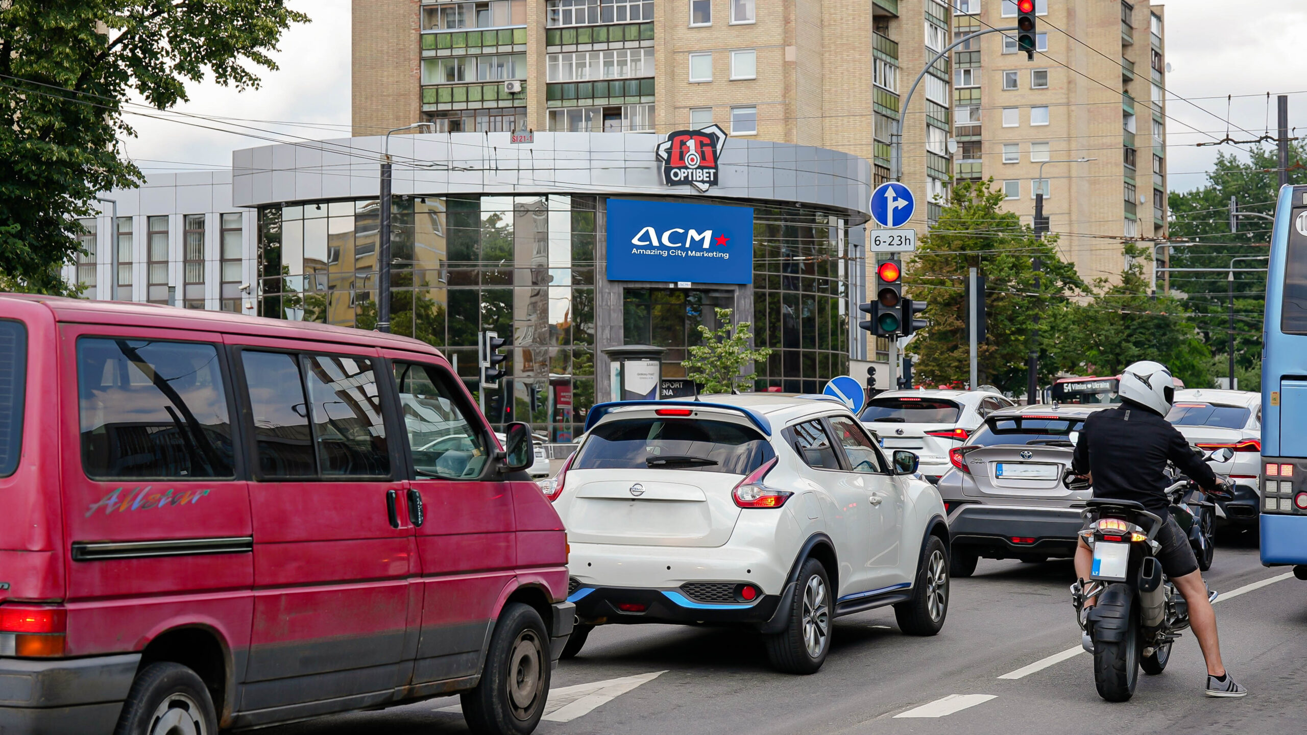 ACM kintamojo vaizdo ekranas NAUJAMIESTIS, Vilniuje, Savanorių pr.